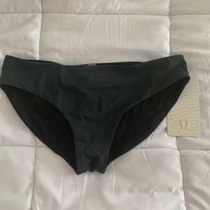 Lululemon bathing suit bottoms